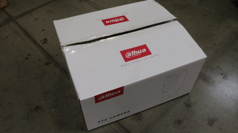 File:PTZ19240VN Productbox.JPG