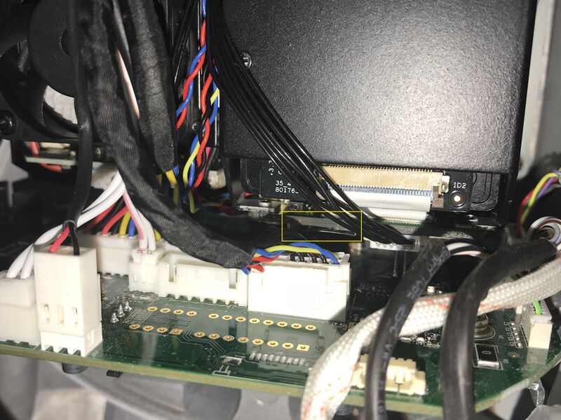 File:6AL245UNI SD Slot.jpg