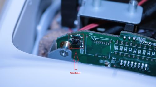 6CE230UNI Reset Button2.jpg