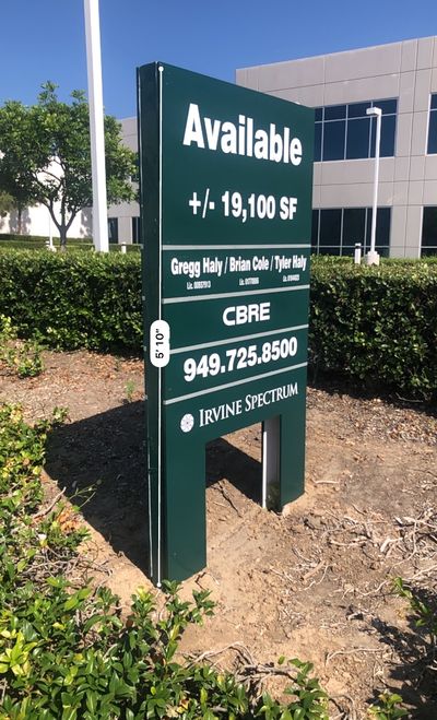 Vertical Object - Real Estate Sign.JPG